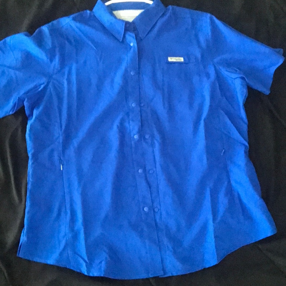 Colombia women’s button shirt